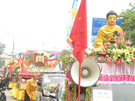 NTdamhinh02.JPG