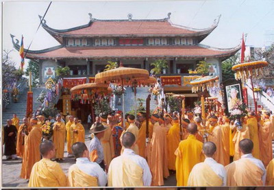 Tưởng niệm