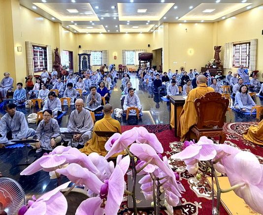 Chương trình khóa tu Một ngày an Lạc