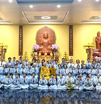 Vía Bồ Tát Quán Thế Âm